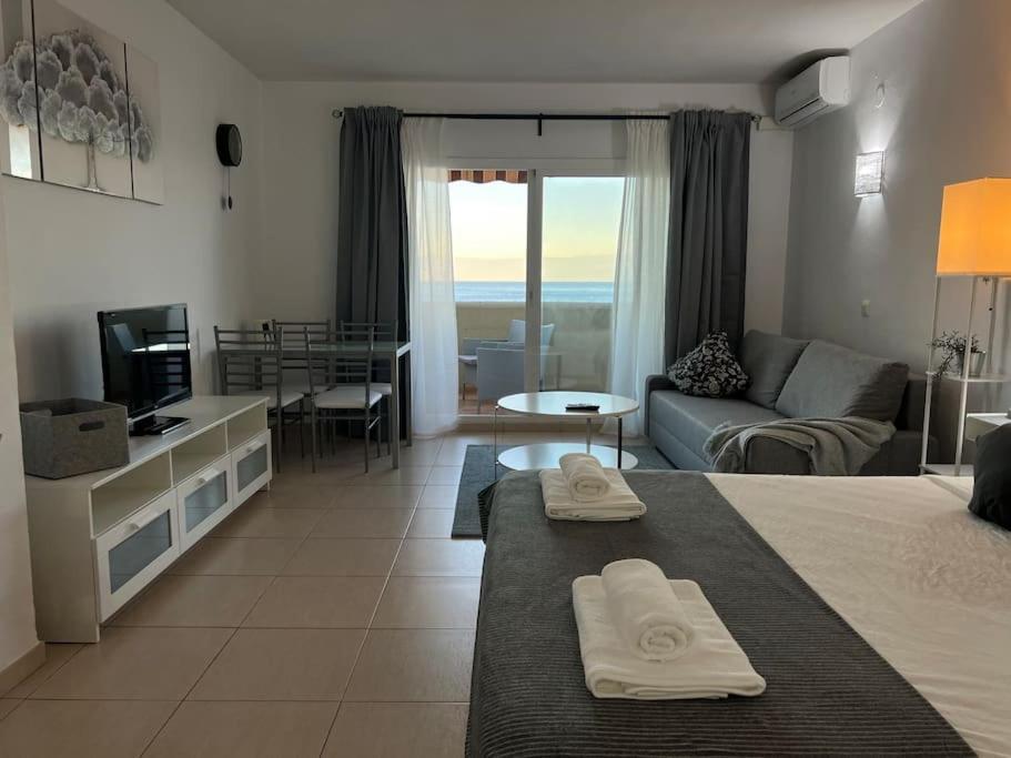 Benalbeach En La Playa Benalmádena Exteriér fotografie
